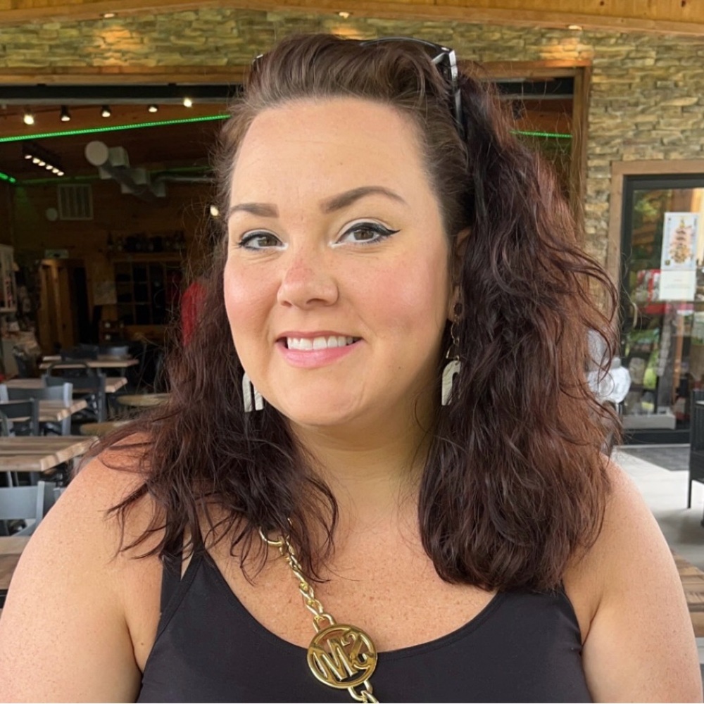 Meet your Posher, Cherish